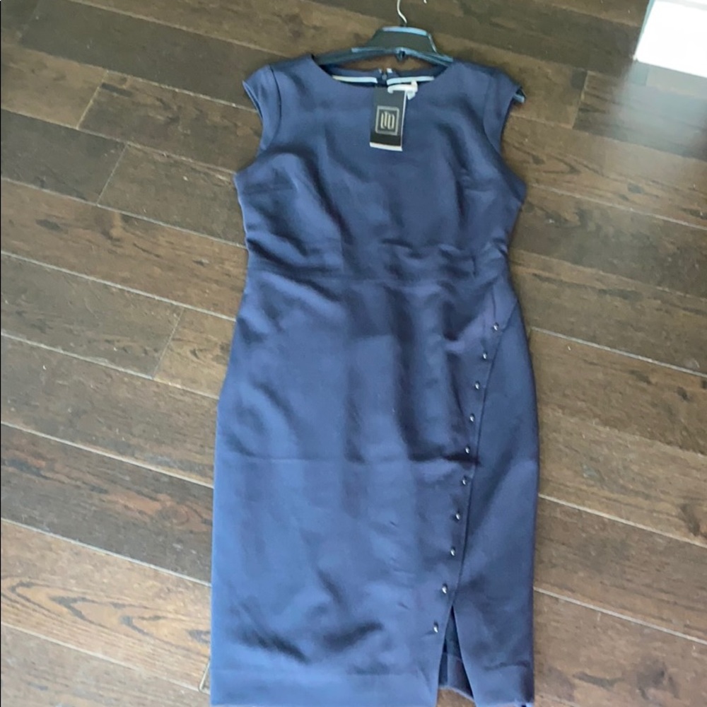 Super cute black dress, perfect for work